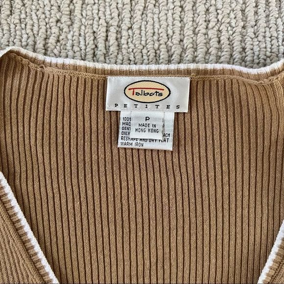 Talbots Tan with White 2 pocket Zip Top Petite Small PS - Picture 2 of 3
